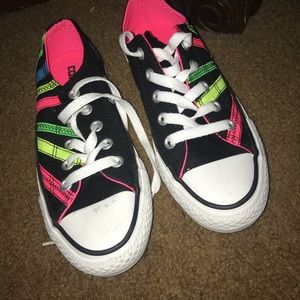 Converse (worn once)